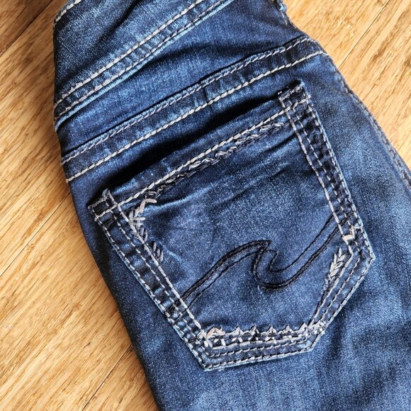 Silver Jeans Co. - Picture 4 of 6